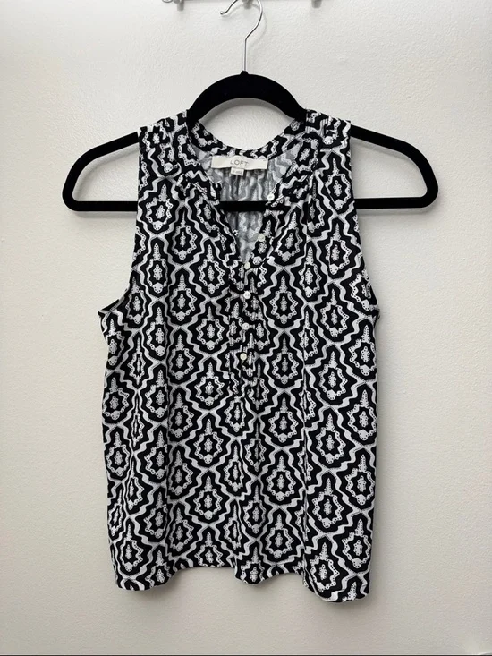 LOFT Black and White Printed Sleeveless Camisole - Picture 1 of 1